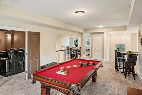 pool-table-in-man-cave