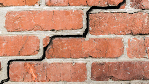 Brick-crack