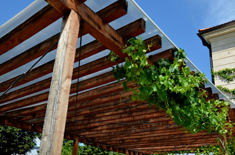 Building a pergola 2