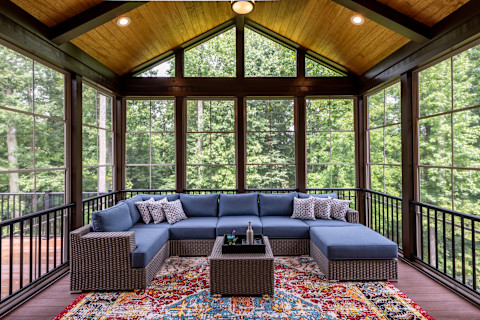 Sunroom Home office 
