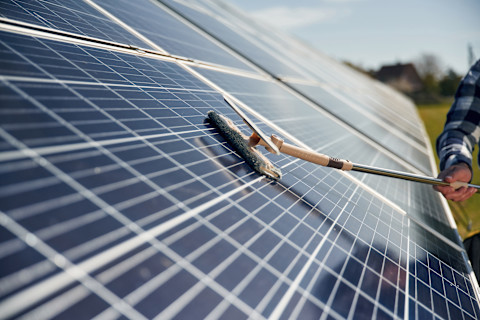 cleaning solar panels