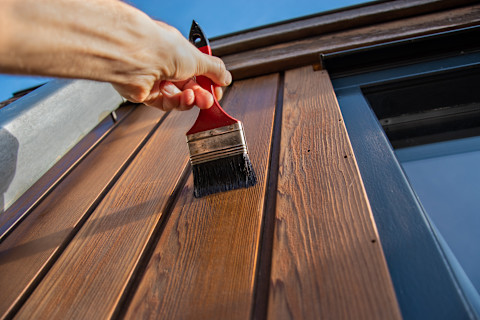 Exterior woodwork paint for a beautiful finish