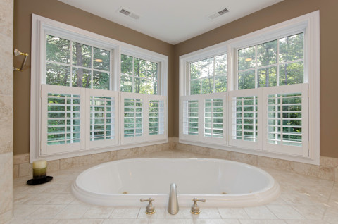 Drop in bathtub