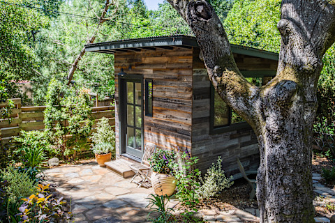 sheltered-garden-room