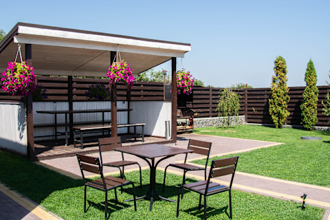 build garden bar 2