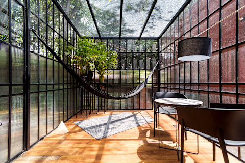 modern sun room