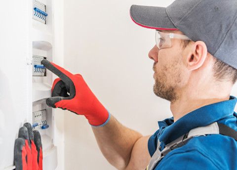 Fuse box tripping03