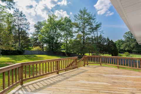 wooden-balcony