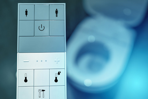 Smart Toilet04