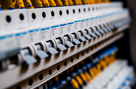 circuit-breaker