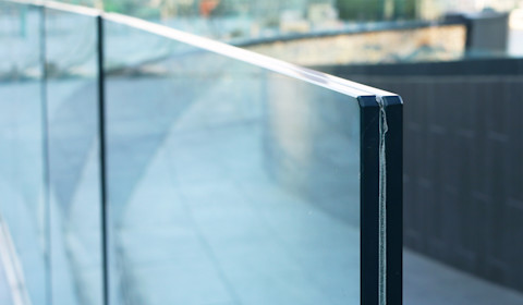 glass-decking-balustrade
