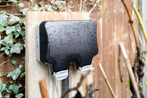 Outdoor plug sockets01