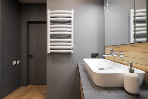 Small white towel rail