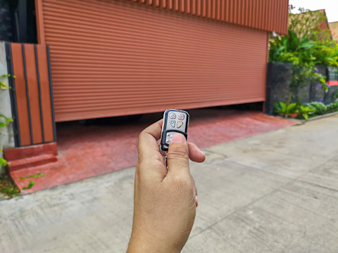 garage door