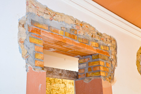 Brick lintel