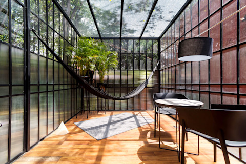 modern sun room