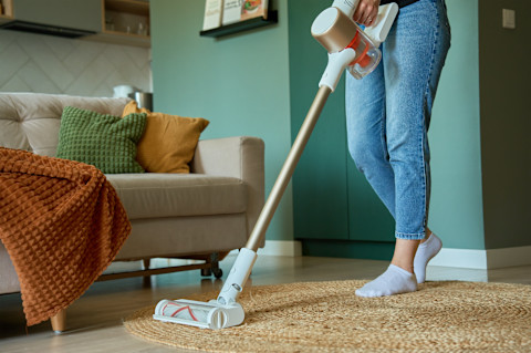 woman-vacuuming