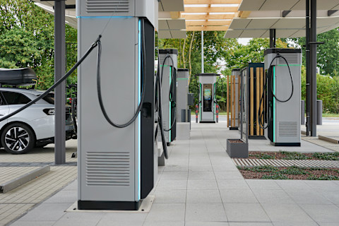 Commercial ev charging 1