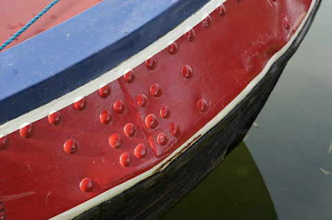 Narrowboat painting
