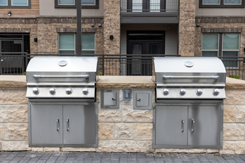 Outdoor BBQ Island, 2 BBQ grills.