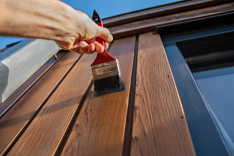 Exterior woodwork paint for a beautiful finish