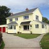 P R builders