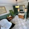 RefurBee - Bathrooms, Kitchens & Home Refurbs